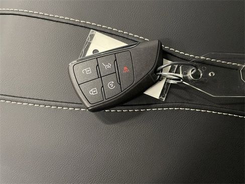 New 2026 GMC Acadia Elevation image 35