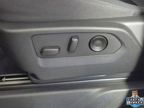 Used 2023 Chevrolet Silverado 1500 LT w/ Protection Package image 15