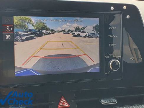 Used 2023 Kia Sportage LX FWD image 25