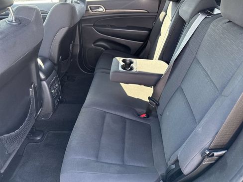 Used 2014 Jeep Grand Cherokee Laredo w/ Security & Convenience Group RWD image 28
