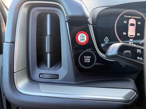 New 2026 Porsche Cayenne image 24