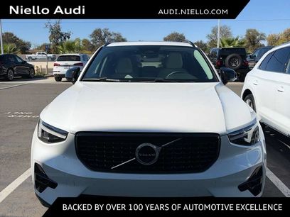 Used 2026 Volvo XC40 B5 Plus w/ Protection Package Premier