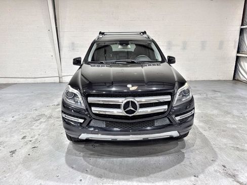 Used 2016 Mercedes-Benz GL 450 4MATIC image 11