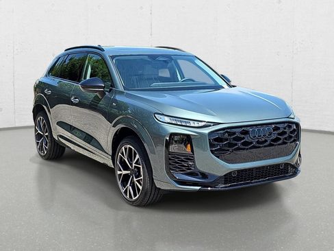 New 2026 Audi Q3 quattro 2.0T AWD/4WD image 3