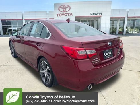 Used 2017 Subaru Legacy 2.5i Limited AWD/4WD image 3