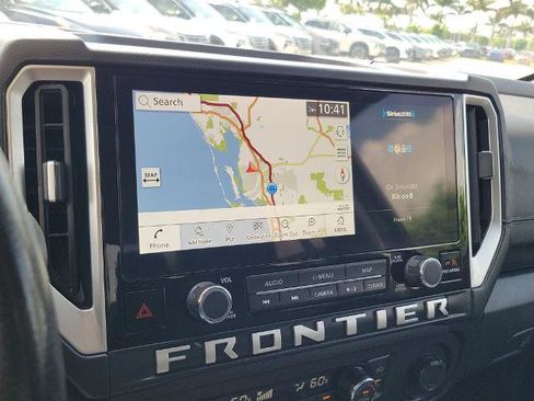 Certified 2025 Nissan Frontier SL AWD/4WD image 30