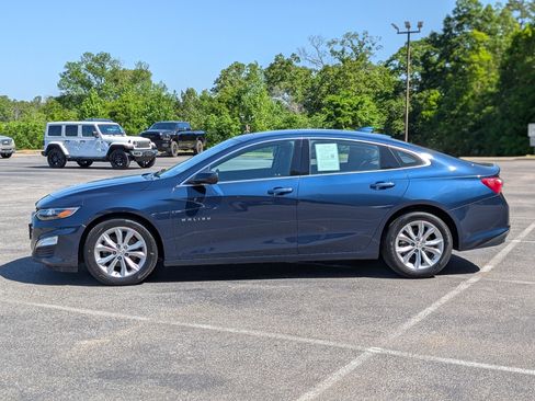 Used 2022 Chevrolet Malibu LT FWD image 6