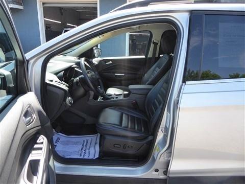 Used 2019 Ford Escape SEL FWD image 11