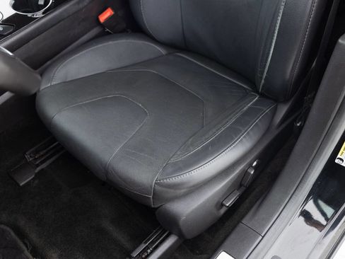 Used 2016 Ford Fusion Titanium image 21