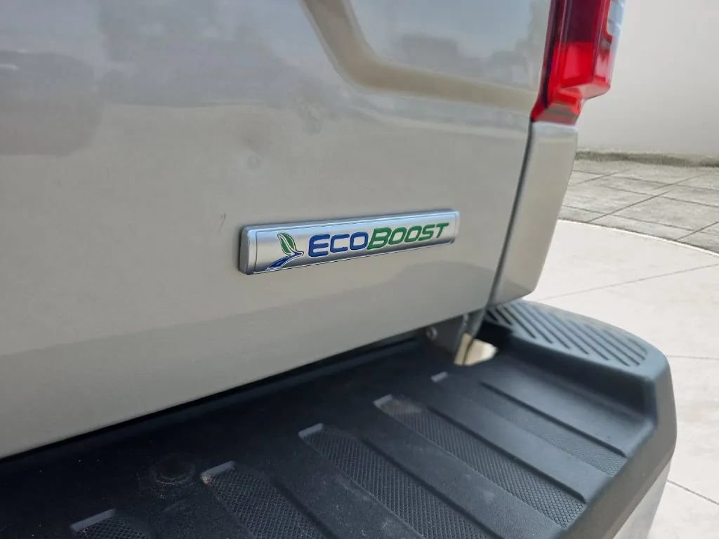 Used 2018 Ford F150 Lariat w/ Equipment Group 502A Luxury AWD/4WD image 37
