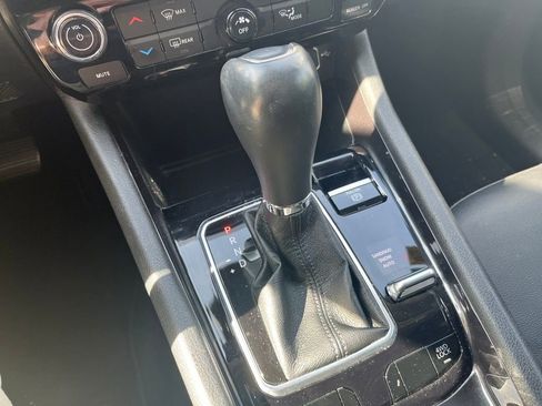 Used 2022 Jeep Compass Latitude image 46