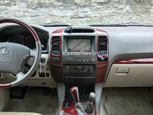 Used 2009 Lexus GX 470 image 22