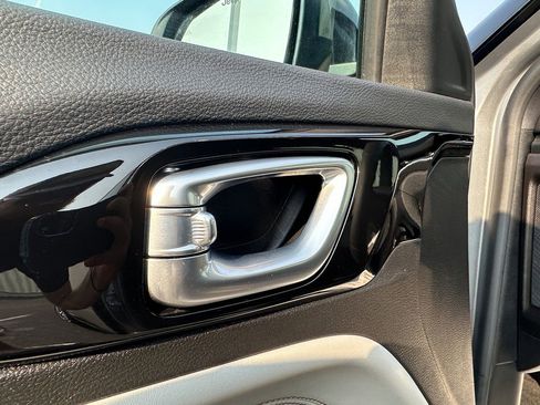 Used 2023 Jeep Compass Limited w/ Elite Group image 12