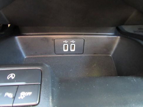 Used 2021 Ford Ranger Lariat w/ Equipment Group 501A High image 22