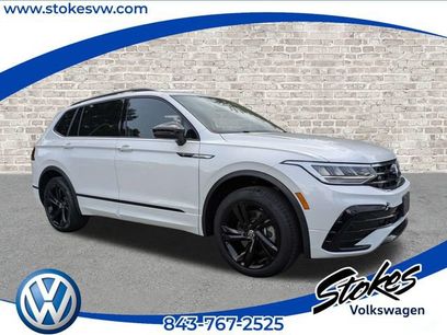 Certified 2023 Volkswagen Tiguan SE R-Line