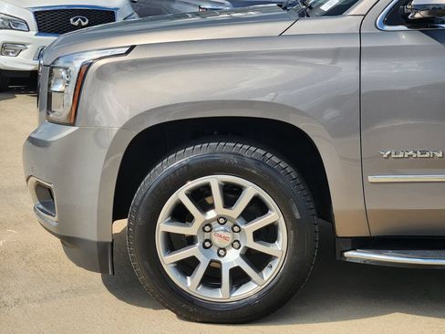 Used 2019 GMC Yukon SLT w/ Premium Edition RWD image 8