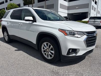 Used 2020 Chevrolet Traverse LT