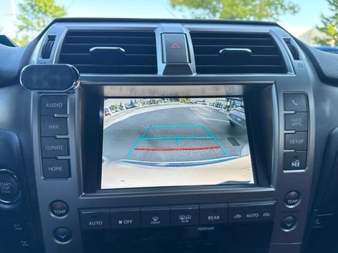 Used 2020 Lexus GX 460 Premium w/ Premium Package AWD/4WD image 14
