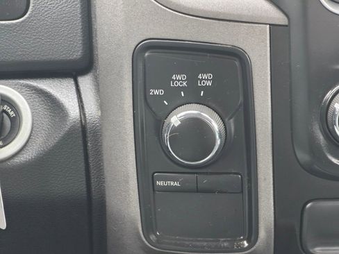 Used 2017 RAM 1500 ST w/ SXT Appearance Group image 16