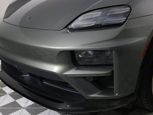 Used 2025 Porsche Macan Turbo Electric image 47