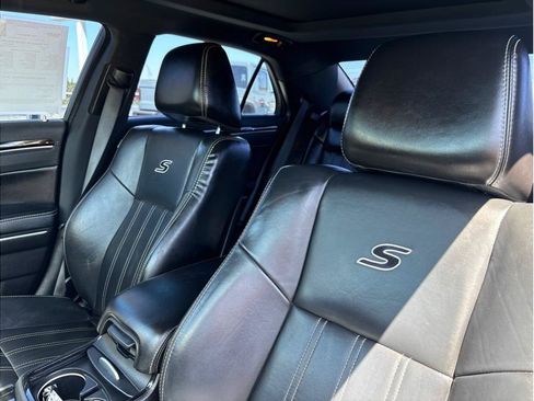 Used 2021 Chrysler 300 S RWD image 13