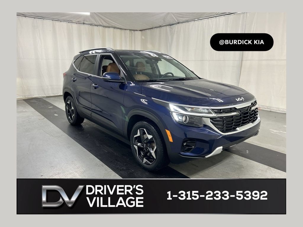 Used 2024 Kia Seltos EX AWD/4WD image 1