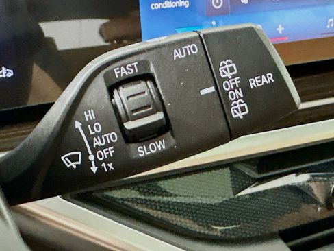New 2026 BMW X5 xDrive40i w/ Executive Package AWD/4WD image 21