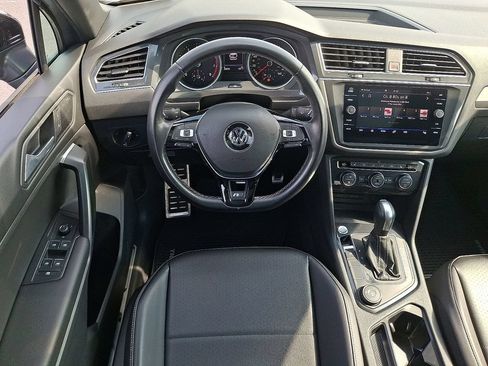 Used 2021 Volkswagen Tiguan SE R-Line AWD/4WD image 12
