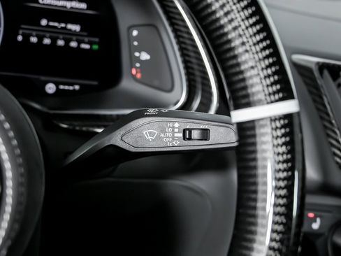 Used 2020 Audi R8 V10 image 36