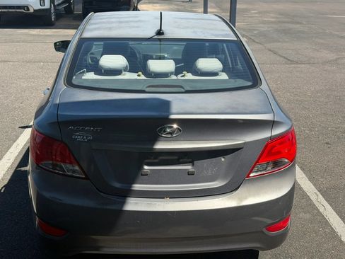 Used 2015 Hyundai Accent GLS FWD image 6