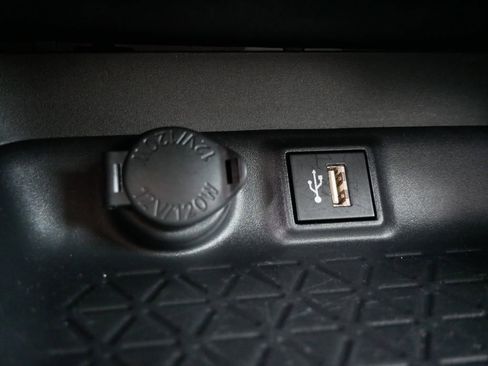 Certified 2025 Toyota RAV4 XLE AWD/4WD image 19