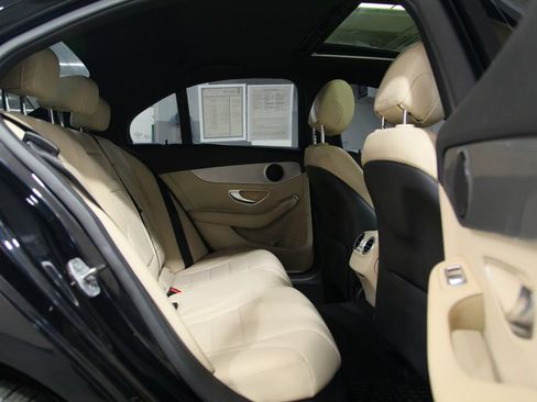 Certified 2019 Mercedes-Benz C 300 4MATIC Sedan image 23