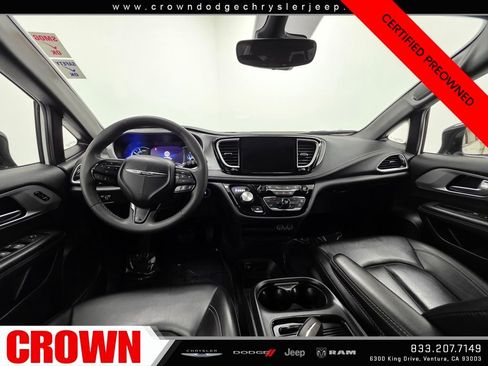 Certified 2024 Chrysler Pacifica Select image 17