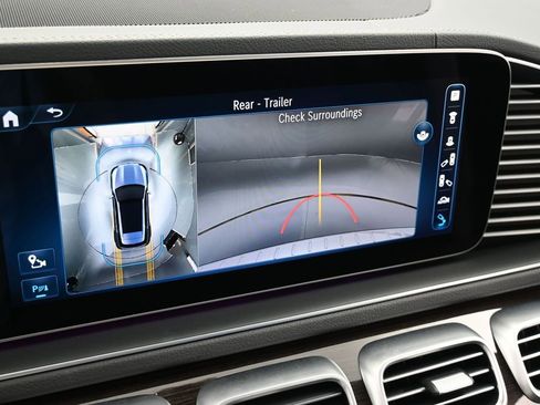 Used 2024 Mercedes-Benz GLE 450 4MATIC image 30