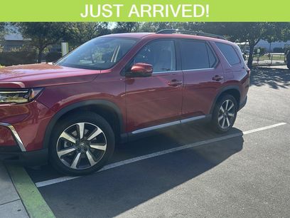Used 2025 Honda Pilot Touring