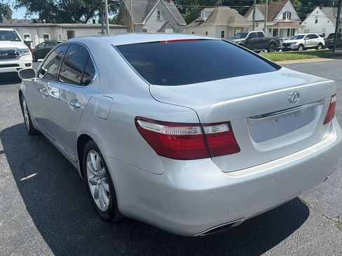 Used 2007 Lexus LS 460 RWD image 7