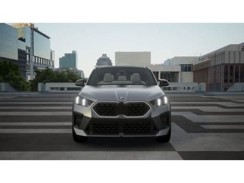 New 2026 BMW X2 xDrive28i w/ Technology Package AWD/4WD image 3