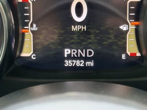 Used 2020 Jeep Gladiator Sport image 28