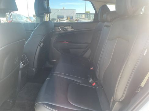 Used 2025 Kia Sportage EX AWD/4WD image 20