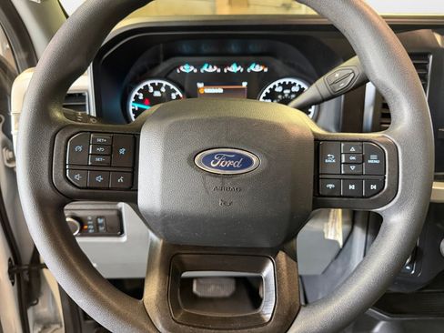 Used 2023 Ford F350 XL AWD/4WD image 13