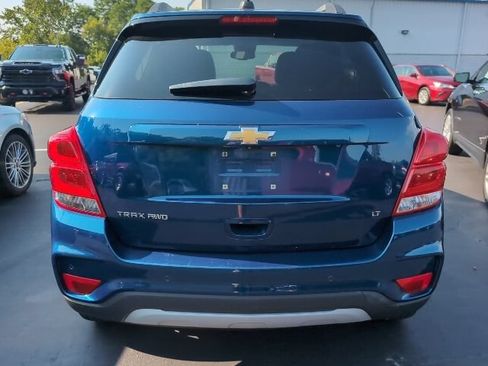 Used 2019 Chevrolet Trax LT w/ Driver Confidence Package AWD/4WD image 2