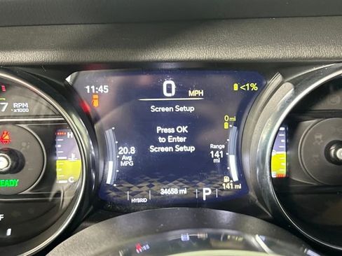 Used 2023 Jeep Wrangler Unlimited Sahara w/ Cold Weather Group image 18