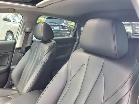 Used 2025 Acura Integra FWD image 16