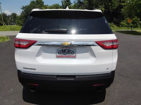 Used 2020 Chevrolet Traverse LT image 4