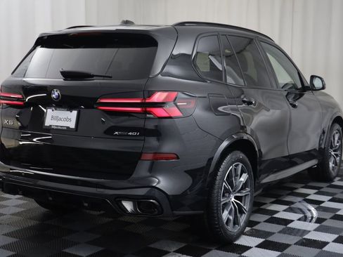 New 2026 BMW X5 xDrive40i w/ M Sport Package AWD/4WD image 18