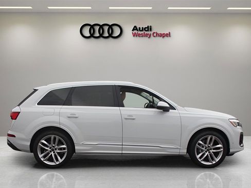New 2025 Audi Q7 3.0T Premium Plus image 6