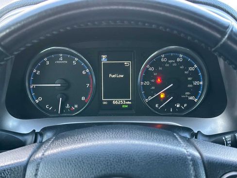 Used 2017 Toyota RAV4 Limited image 24