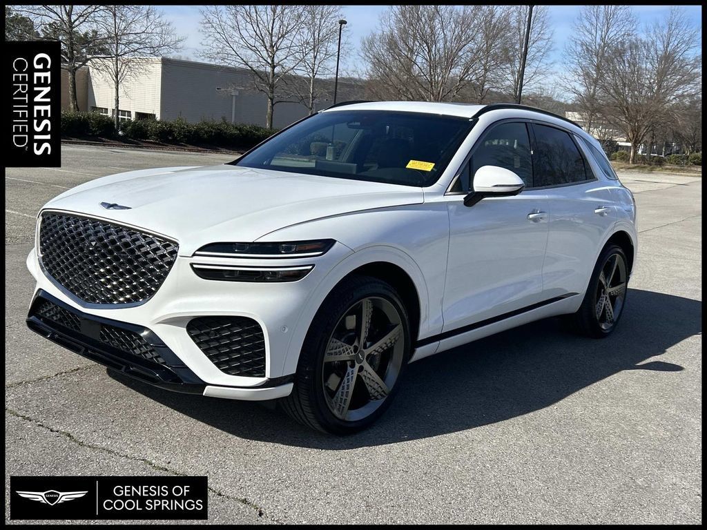 Used 2025 Genesis GV70 3.5T Sport w/ Sport Advanced Package AWD/4WD image 3