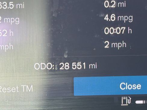 Certified 2023 Volvo XC90 B5 Core image 36