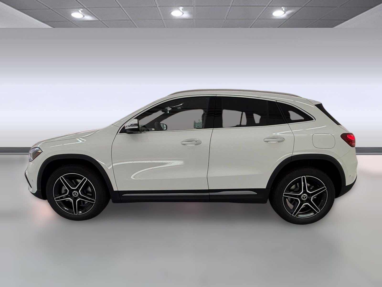 New 2026 Mercedes-Benz GLA 250 4MATIC image 2
